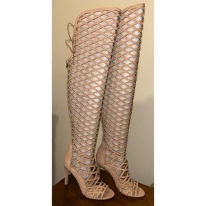 VINCE CAMUTO THIGH HIGH HEELS | SIZE 7.5